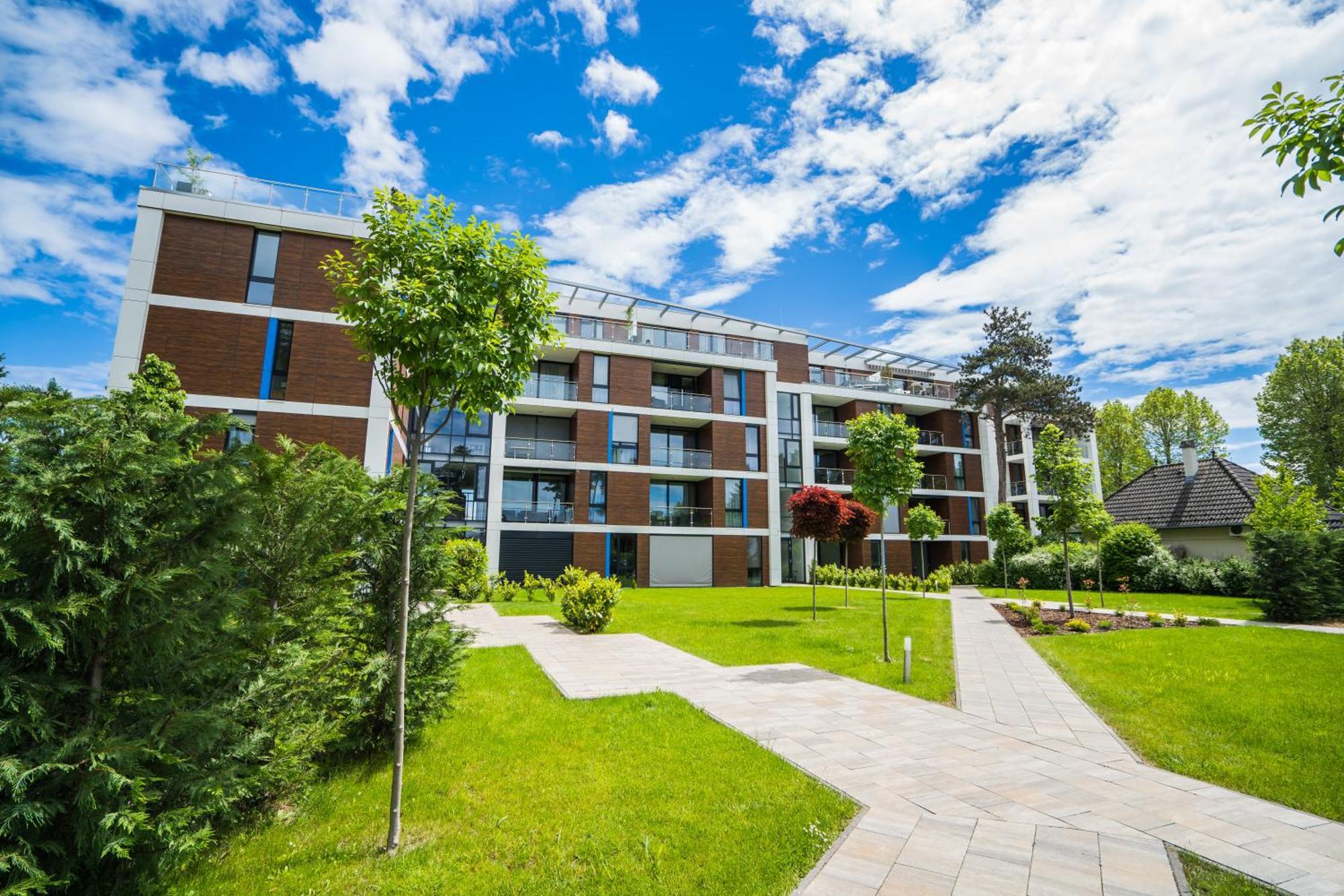 Mf Port Azur Wellness Apartments Siófok Extérieur photo