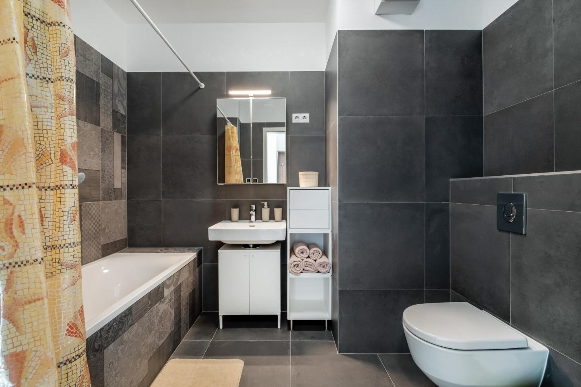 Mf Port Azur Wellness Apartments Siófok Extérieur photo